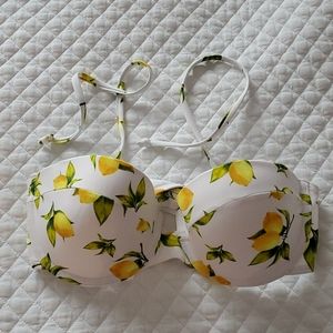 💚4/$16 NWOT ardene bikini top